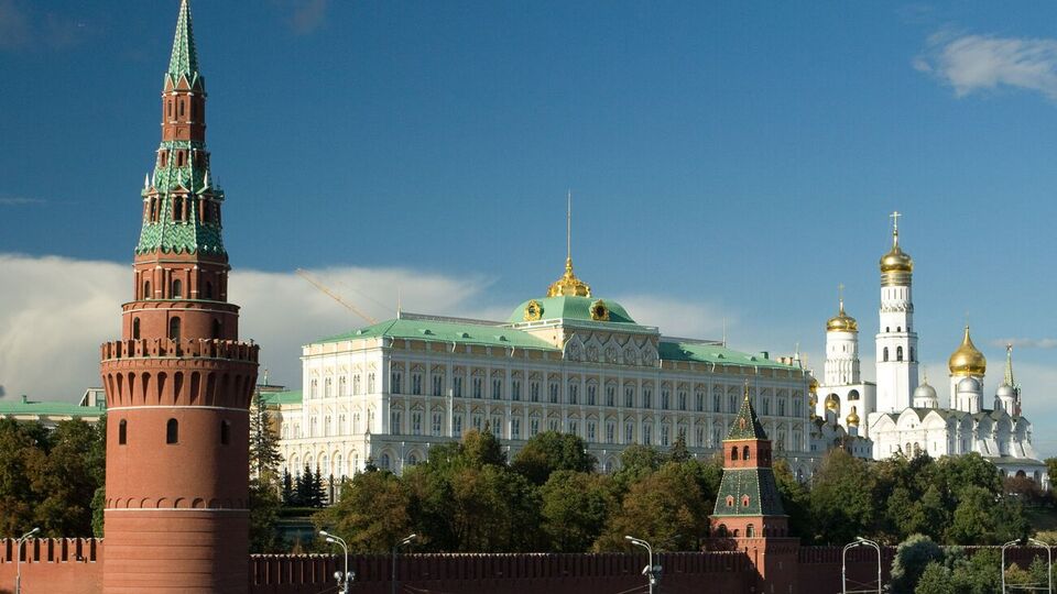 Вход в помещения администрации президента РФ ограничен