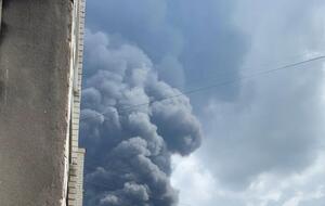 В районе нефтебазы видели пролетающий боевой вертолет