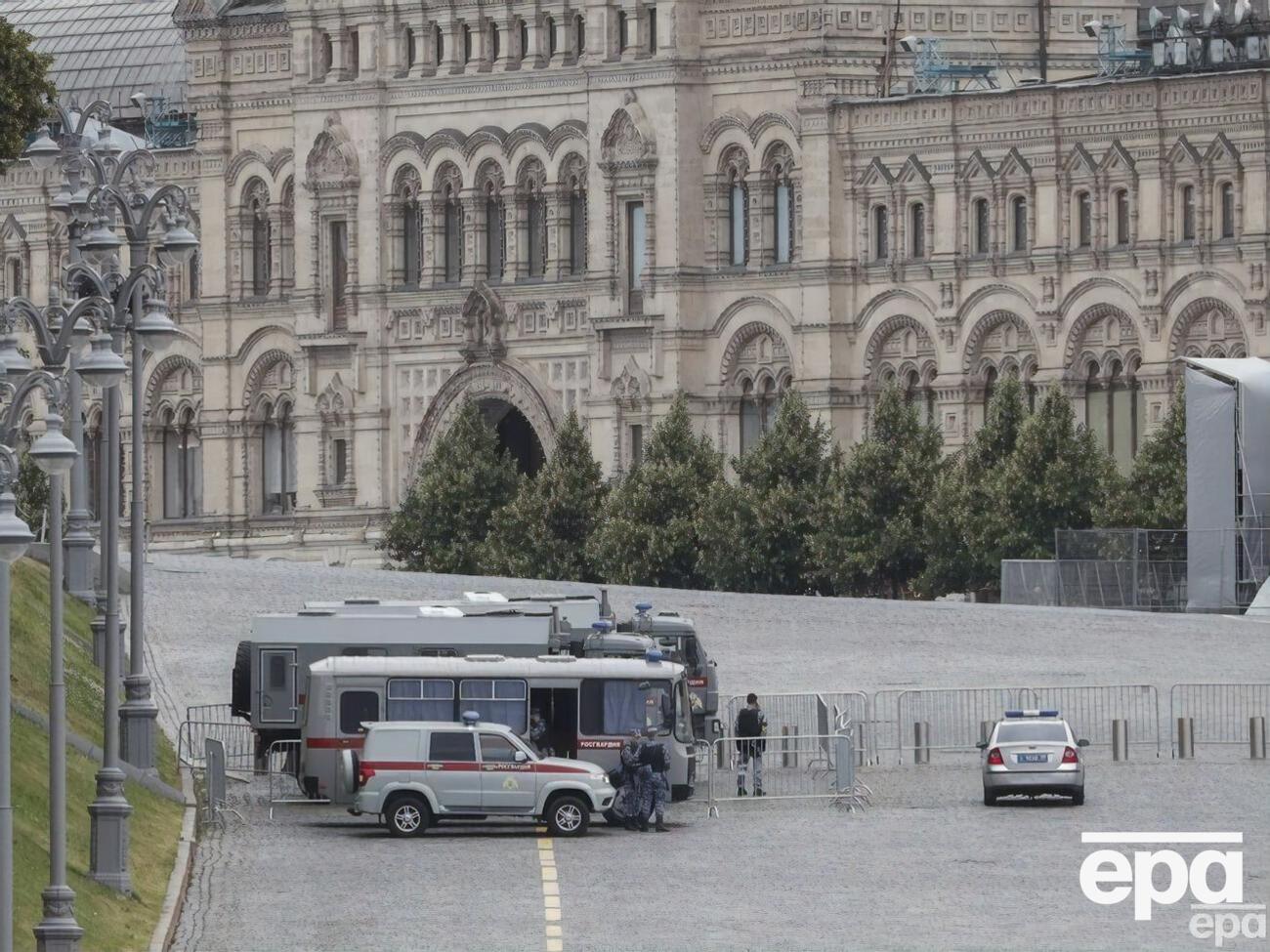На улицах Москвы находятся усиленные патрули, отметили в ГУР