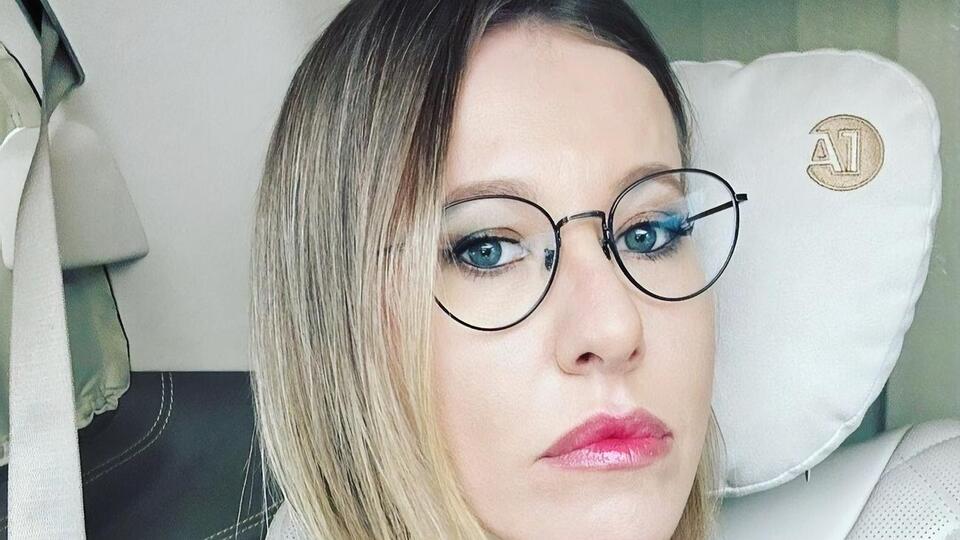 Собчак занесли в базу сайта "Миротворець" через відвідування нею окупованого Криму