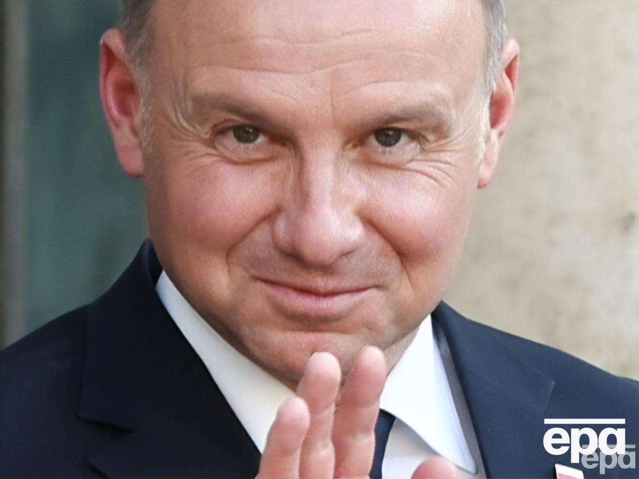 Президент Польщі повідомив, що його країна веде постійне спостереження за тим, що відбувається в РФ