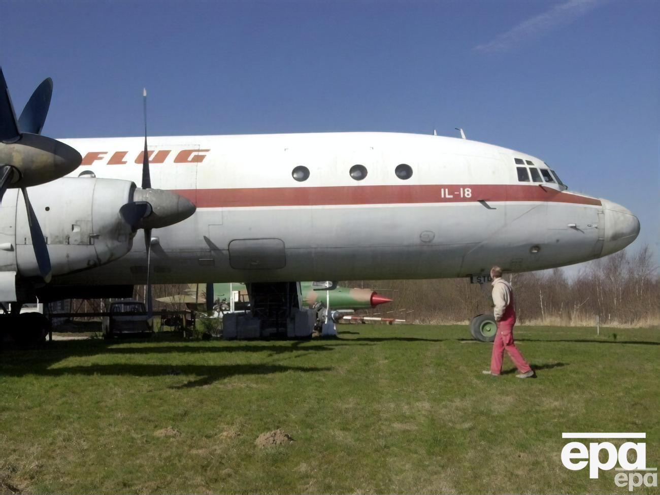 Точная модель упавшего самолета неизвестна. Предположительно, это был Ил-18 или АН-24