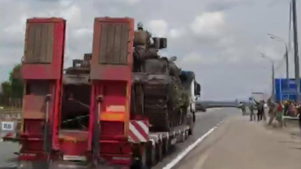 ЗМІ публікували відео з військовою технікою в Липецькій області