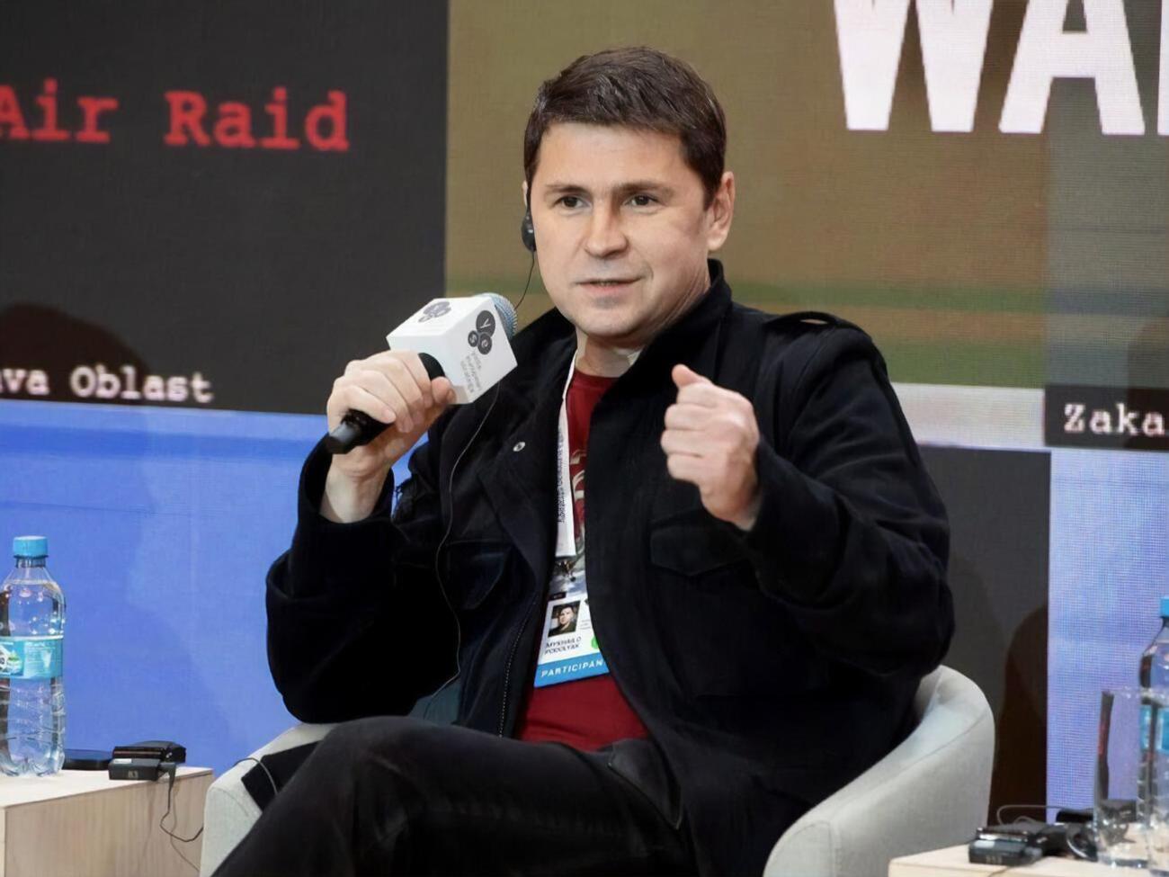 Феноменальный выбор: почти обнулить Путина и вдруг сдать назад. Хотя не без пользы – Пригожин унизил Путина и показал, что монополии на насилие больше нет