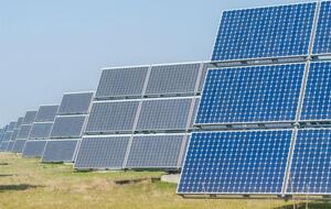 Государственное предприятие "Гарантированный покупатель" в мае рассчиталось с предприятиями "зеленой" энергетики на 50,3%