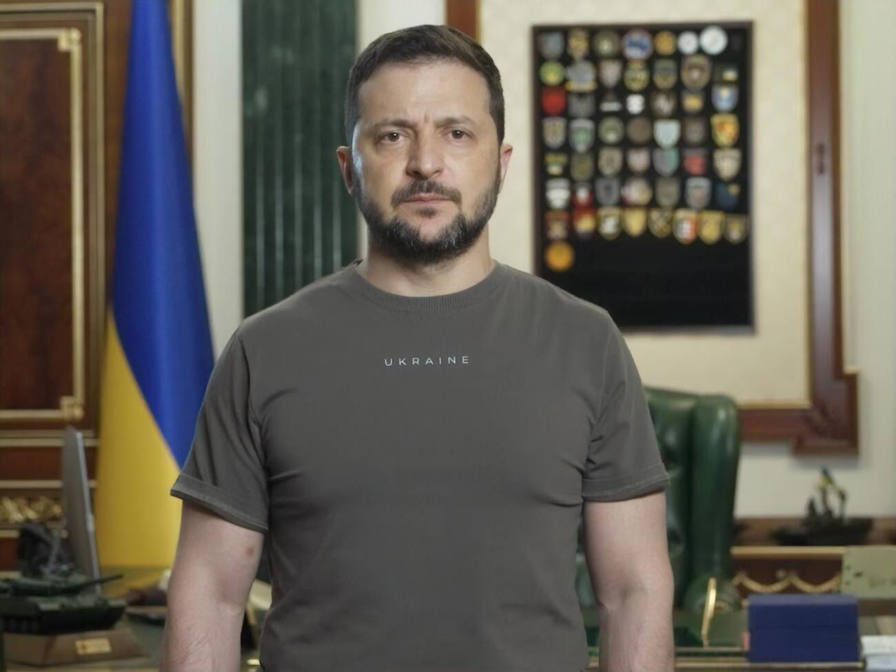 Зеленський пояснив, що його син цікавиться шевронами