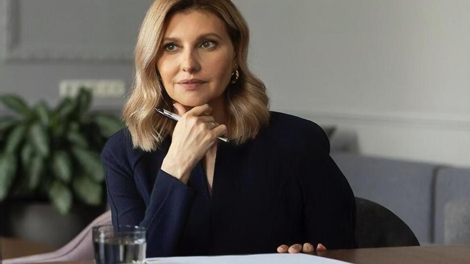 Зеленська з'являється на офіційних заходах винятково у вбранні від українських брендів