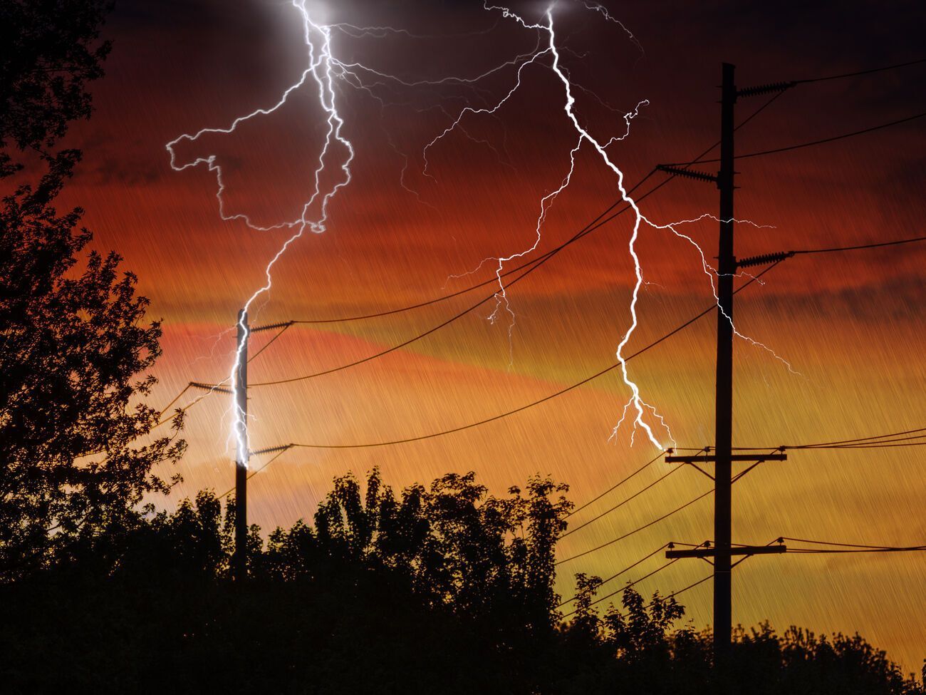 В Украине был грозовой шторм