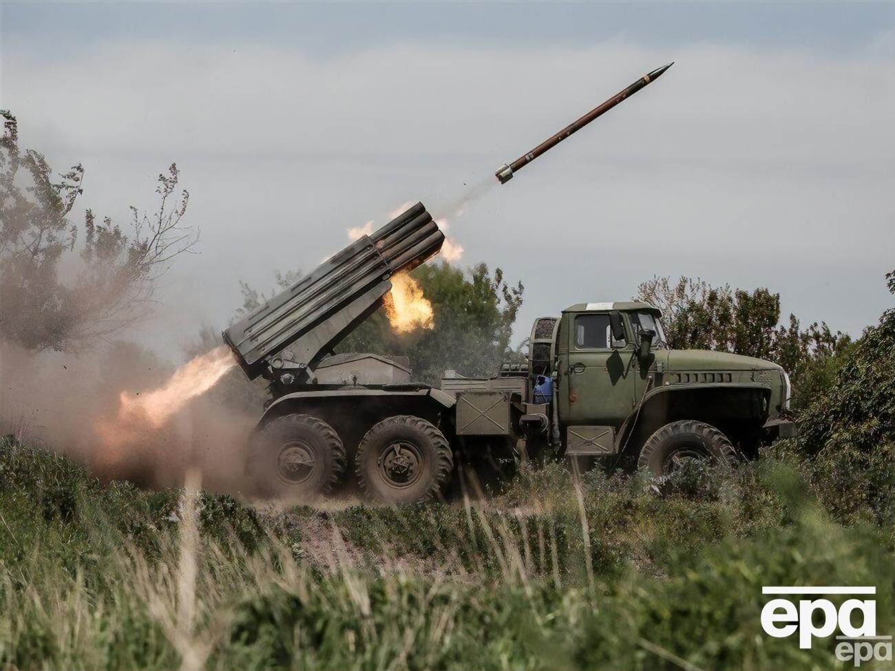 Підрозділи ракетних військ і артилерії сил оборони України протягом доби 26 червня вразили пункт управління окупантів, зазначили в Генштабі ЗСУ