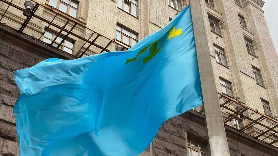 Незабаром Крим деокупують і прапор кримських татар майорітиме там, упевнений голова Меджлісу