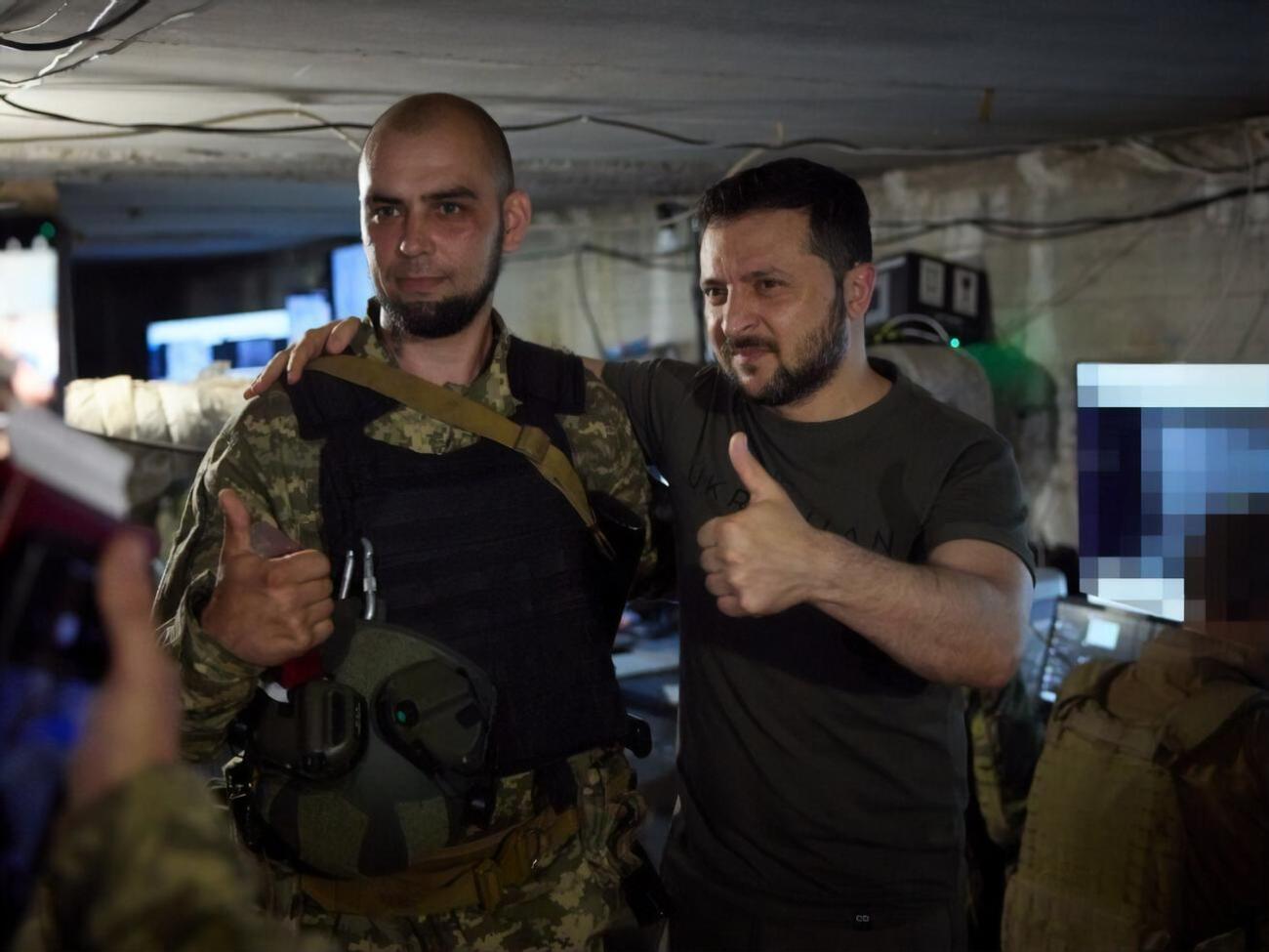 Зеленский встретился с военными на разных направлениях фронта