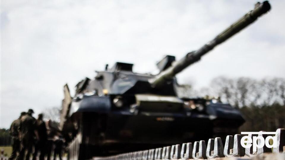 Танки від Rheinmetall почнуть надходити на початку 2024 року