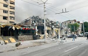 Ермак опубликовал фото с места ракетного удара