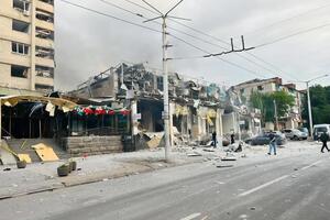 Ермак опубликовал фото с места ракетного удара