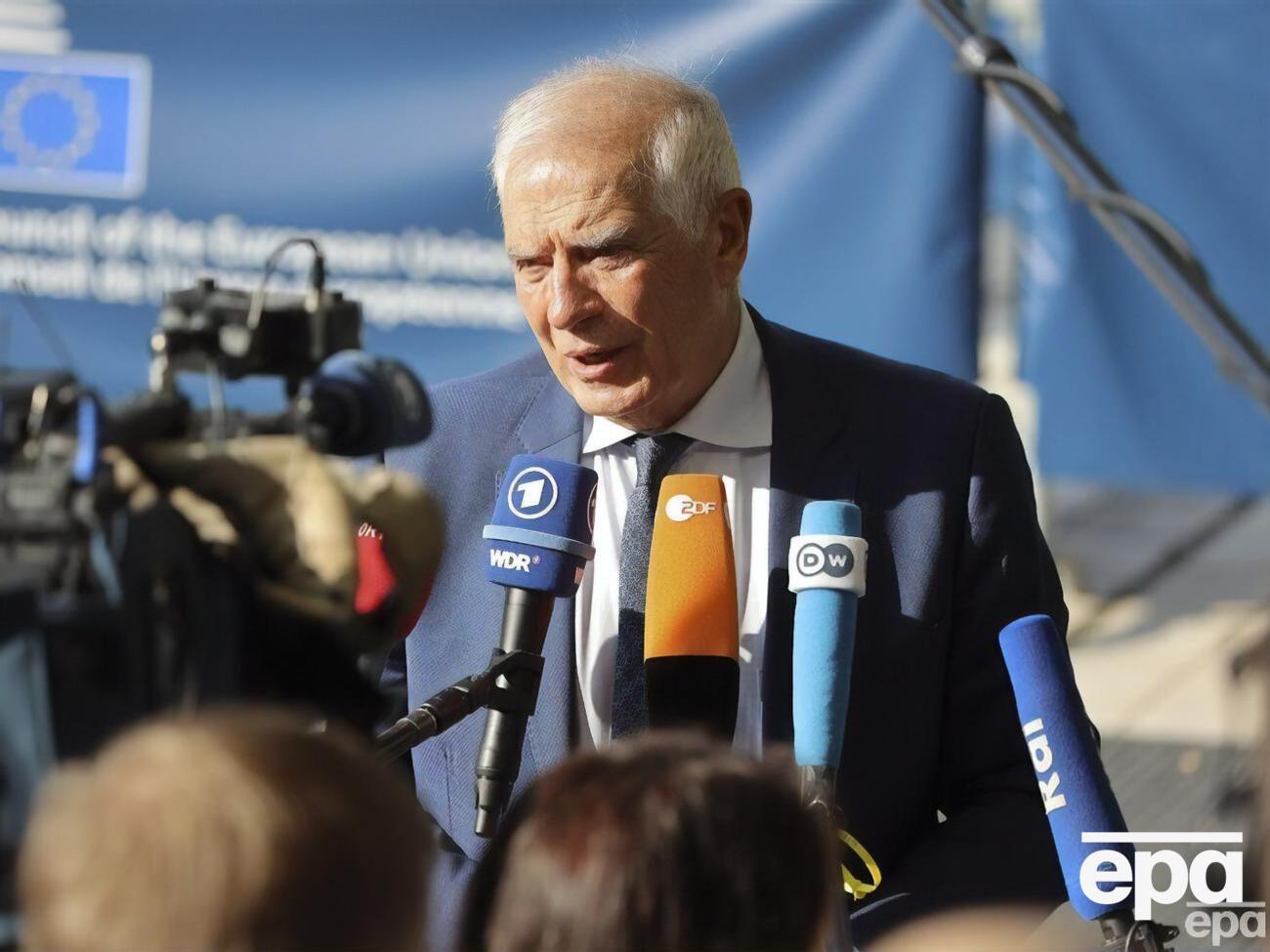 Россия навязывает украинскому гражданскому населению террор, отметил Боррель