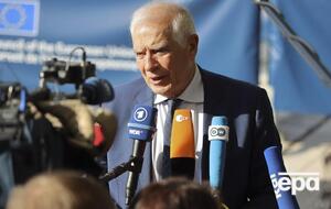 Россия навязывает украинскому гражданскому населению террор, отметил Боррель