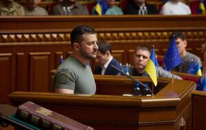 Зеленский о планах на рост ВВП: Это очень высокая планка, и выглядит вроде бы нереальной, но потенциал Украины способен это обеспечить