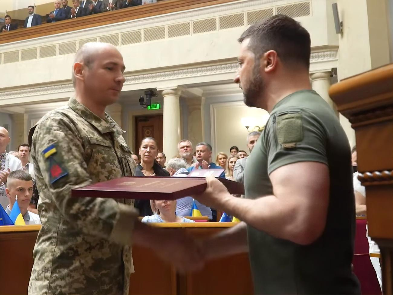 Зеленський вручив нагороду Яременку 28 червня у Верховній Раді