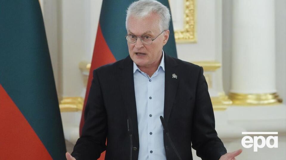 Науседа прибув із візитом до Києва