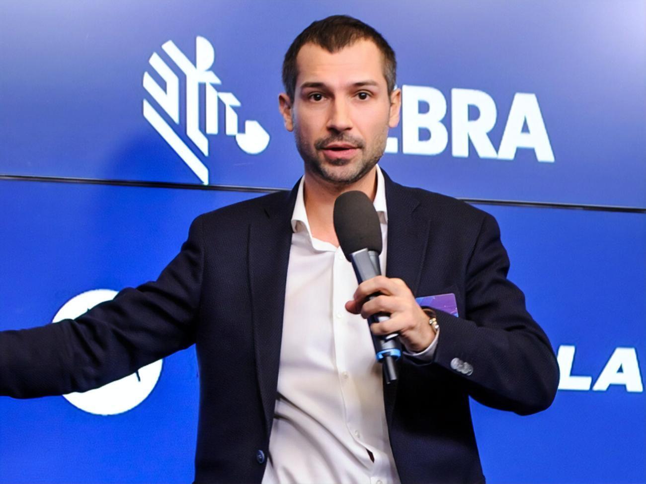 Гусаков продавал американские технологии через свою фирму, пишет Reuters