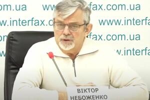 Судя по контактам Путина с дагестанцами, он уже не боится покушений после подавленного мятежа либо не жалеет своих двойников