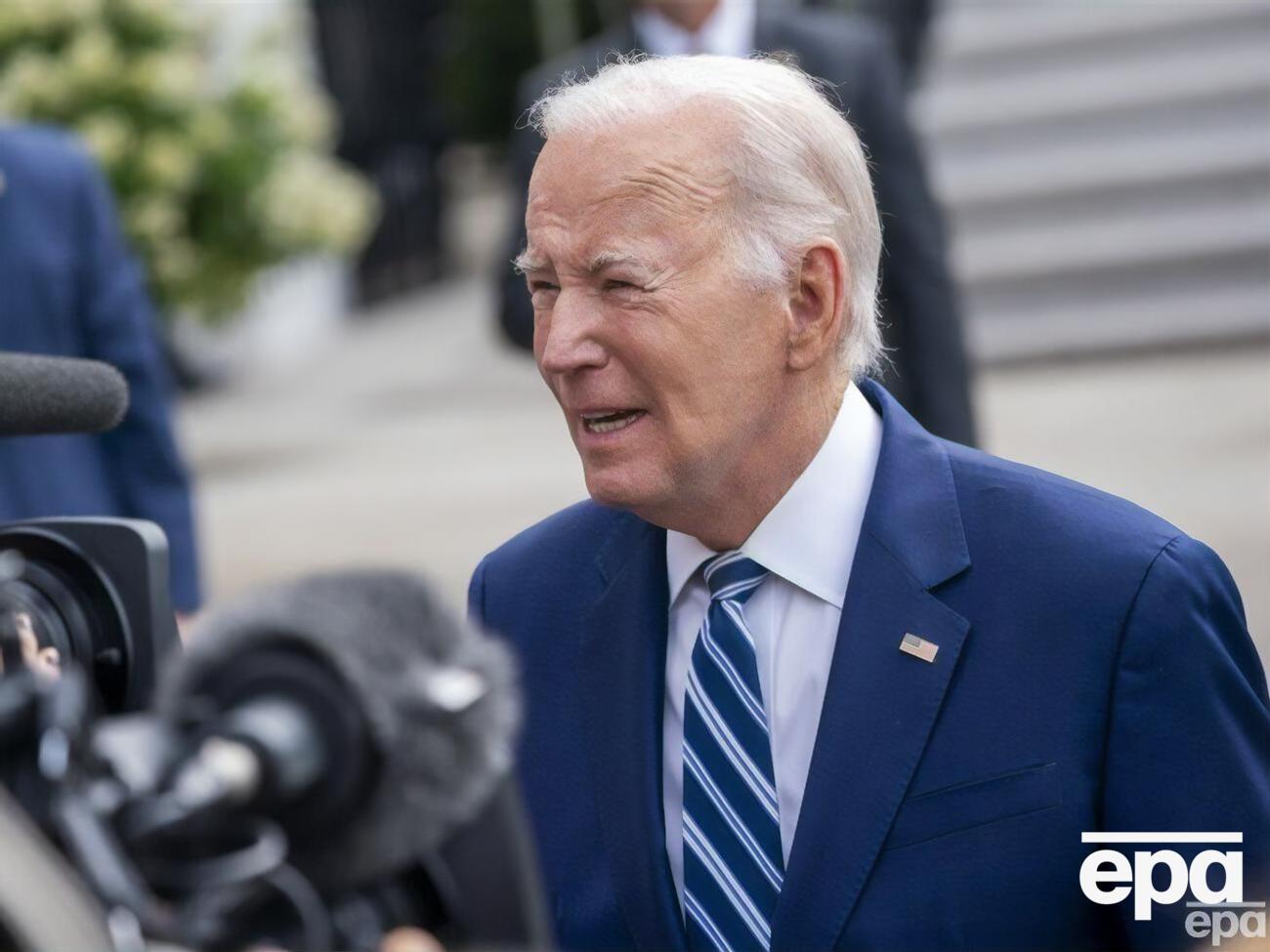 Журналисты выяснили, что Байден во время сна пользуется кислородной маской