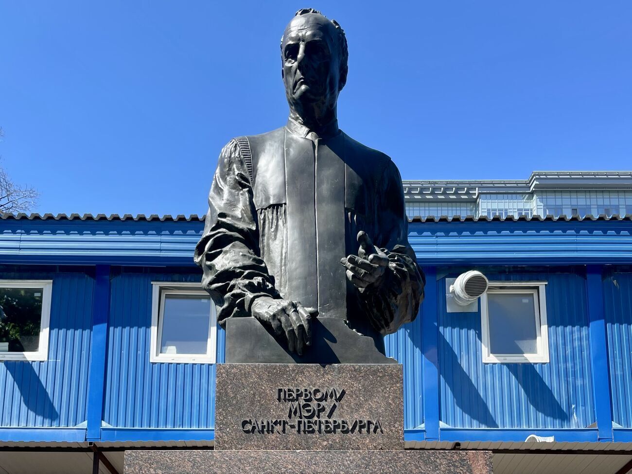 Жирнов не исключил, что у Собчака были отношения с КГБ до прихода на должность мэра