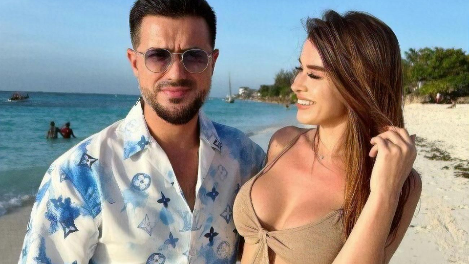 Реус і Налчаджиоглу узаконили стосунки 3 червня