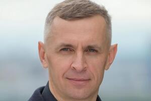 Спочатку Захід боявся сильної Росії з "другою армією світу", а тепер боїться слабкої Росії зі "слабким лідером". Визначтеся вже зі своїми страхами
