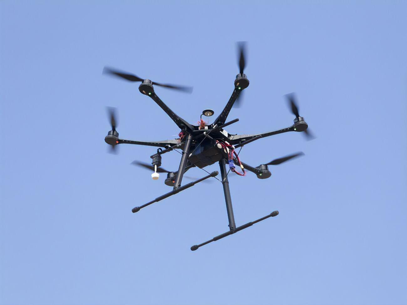 Уничтожение камеры российских военных засняли на видео