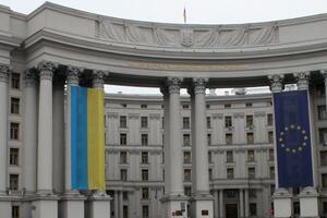 В МИД призвали Венгрию соблюдать международные обязательства