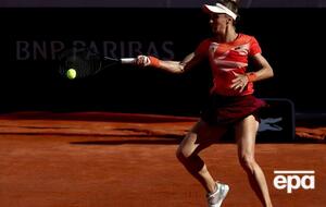 Цуренко (на фото) уступила сопернице только два гейма