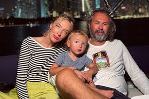 Фролова вместе с сыном и его отцом после полномасштабного вторжения РФ в Украину живет в ОАЭ