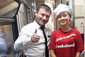 В "Укрзалізниці" назвали Тунберг своєю особливою пасажиркою