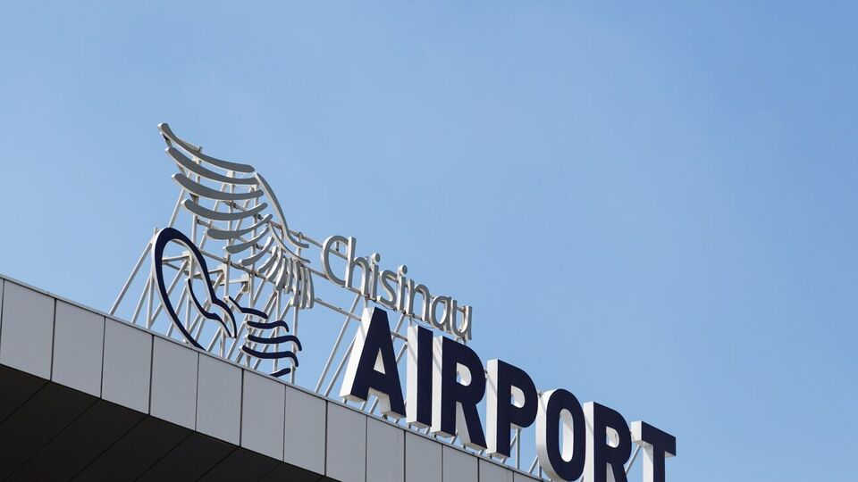 Президент выразила соболезнования семьям погибших в результате стрельбы в аэропорту