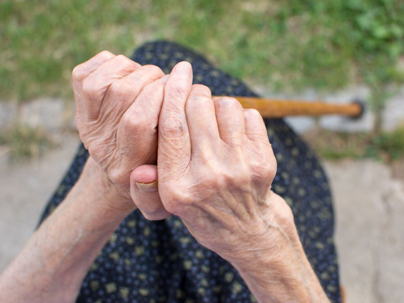 Законопроект призван урегулировать вопрос выплаты пенсий украинцам на временно оккупированных территориях и за границей