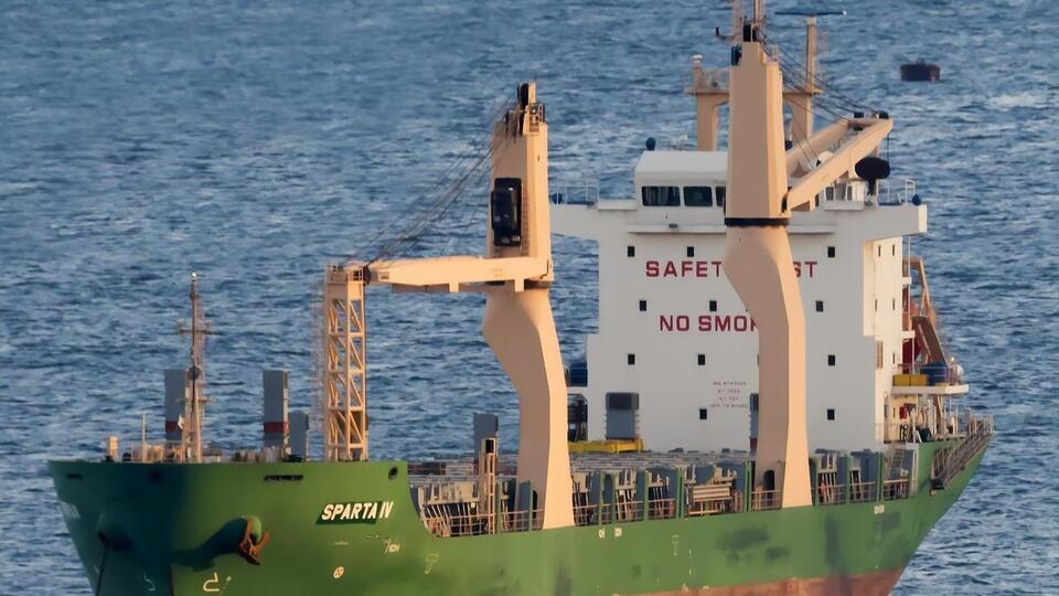 Гражданский сухогруз Sparta IV нелегально переправил в Новороссийск, а затем в Крым партию боевой техники из Сирии