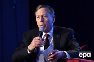 Удар украинской армии будет комплексным, считает Петреус