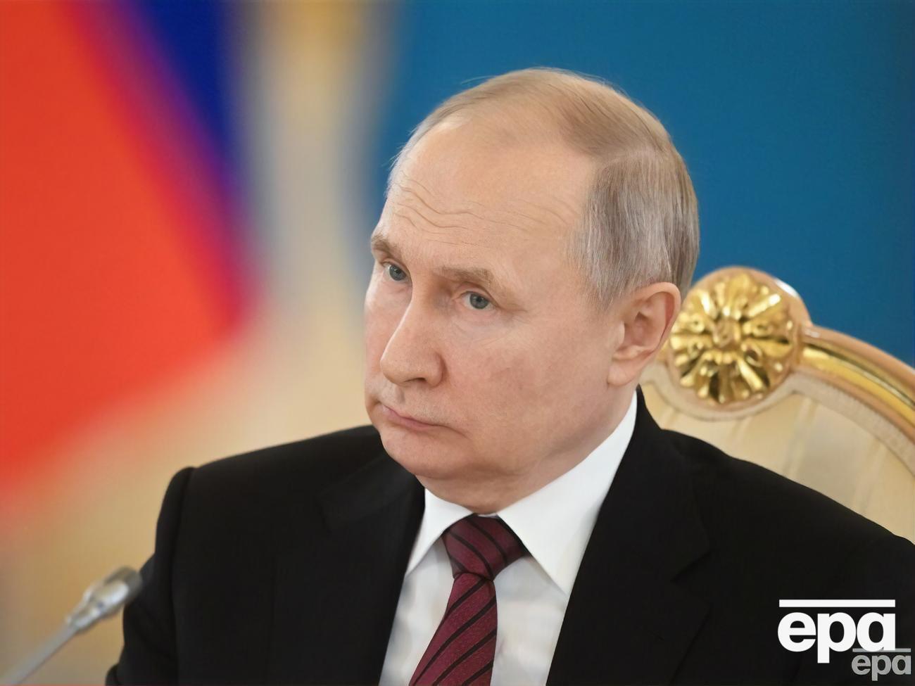 Депутат Госдумы от "Единой России" прямо сказал, что ответственность за фатальные провалы в Украине несет Путин. Уже все понимают, что дедушка ведет этот "Титаник" на айсберг