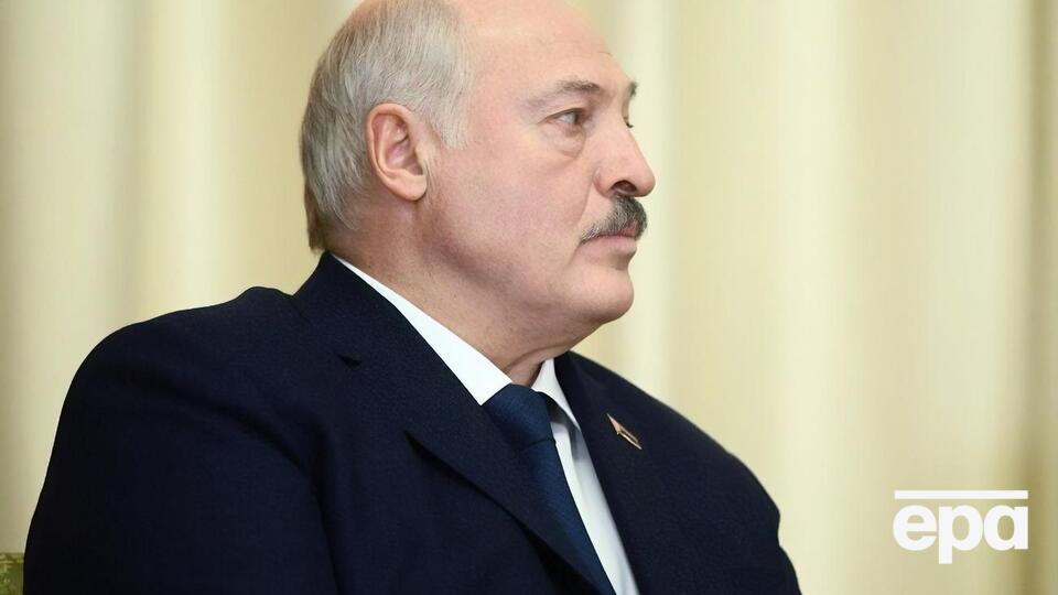 По данным белорусской оппозиции, в Москве делали все возможное, чтобы спасти Лукашенко