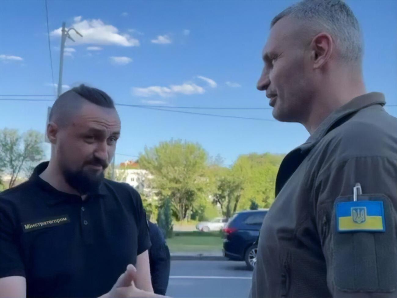 Мер Києва та міністр із питань стратегічних галузей промисловості перевіряють стан сховищ