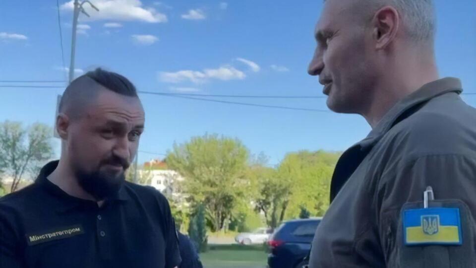 Мер Києва та міністр із питань стратегічних галузей промисловості перевіряють стан сховищ