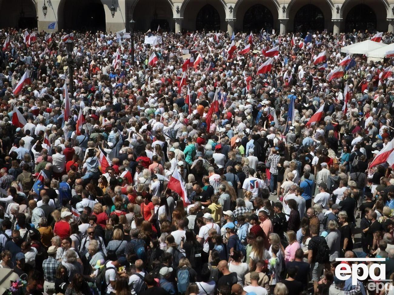 По разным оценкам, в митинге участвовало от 300 тыс. до 500 тыс. человек