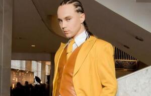 Пивоваров: В Цюрихе мы столкнулись с ситуацией, когда местная власть вместе с концертной площадкой, где должен проводиться наш концерт, отменила его, назвав меня ультраправым радикалом