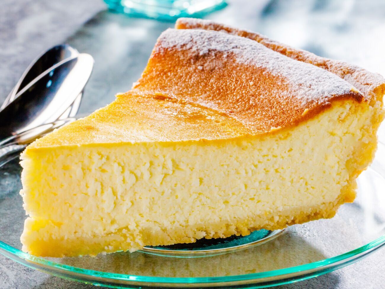 По словам эксперта, творог для запеканки не должен быть кислым