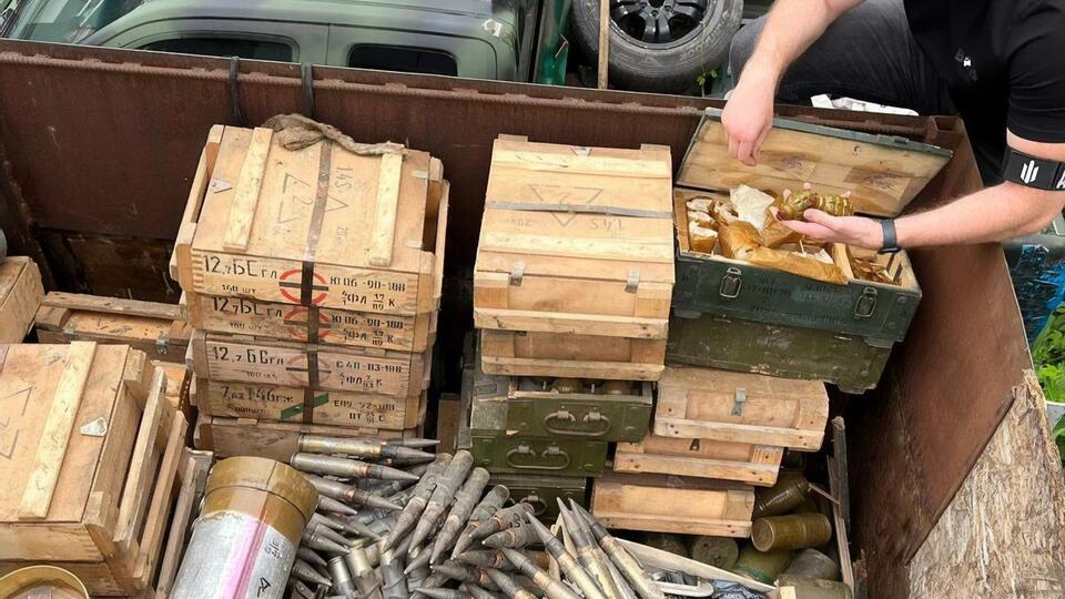Общий вес найденного оружия – более 10 тонн