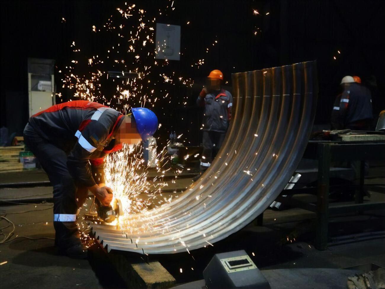 "Запоріжкокс", "Запоріжвогнетрив", Запорізький ливарно-механічний завод і спільне підприємство "Запоріжсталь" групи "Метінвест" відмовилися від податкових пільг, передбачених у період воєнного стану