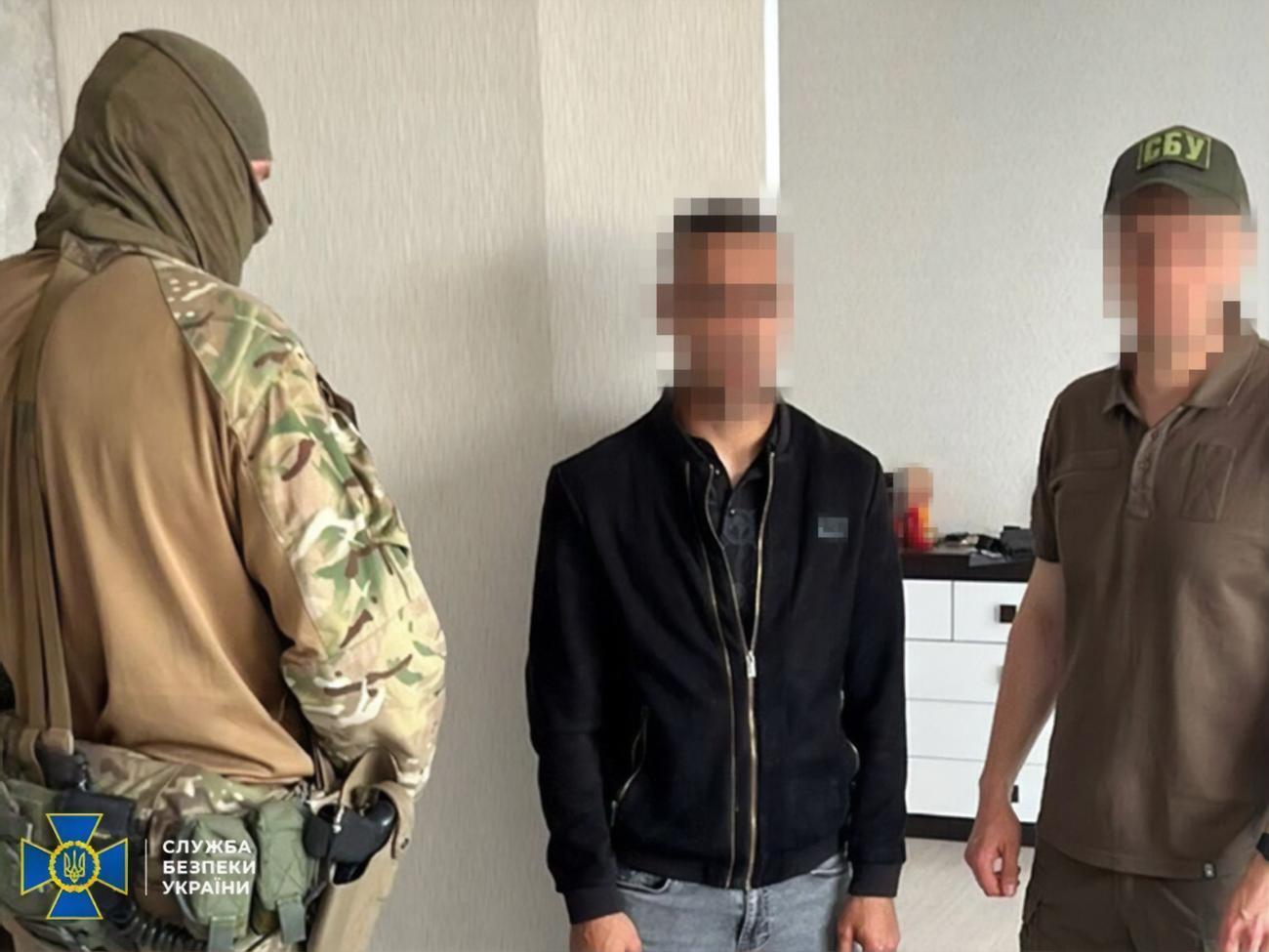 СБУ затримала двох імовірних учасників угруповання, але його координатора ще не притягнули до відповідальності, зазначили у спецслужбі