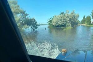 В Херсонской области после подрыва российскими оккупантами Каховской ГЭС объявлена эвакуация