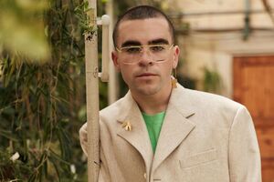 В мае стало известно, что Wellboy будет выступать под новым сценическим псевдонимом Anton Velboi